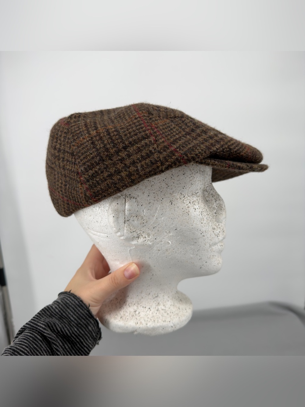 Scala Brown Plaid 100% Wool Flat Cap Medium Mens